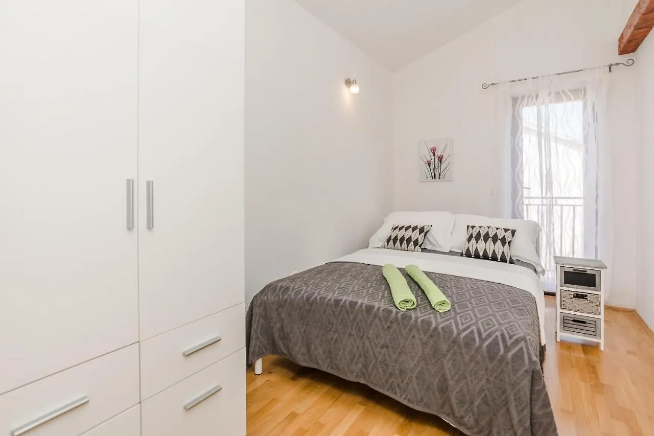 Bodulica Apartment Zadar 0*,